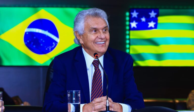 Em Salvador, Ronaldo Caiado visita santuário, participa de reunião com representantes do setor empresarial e recebe a maior honraria do Estado